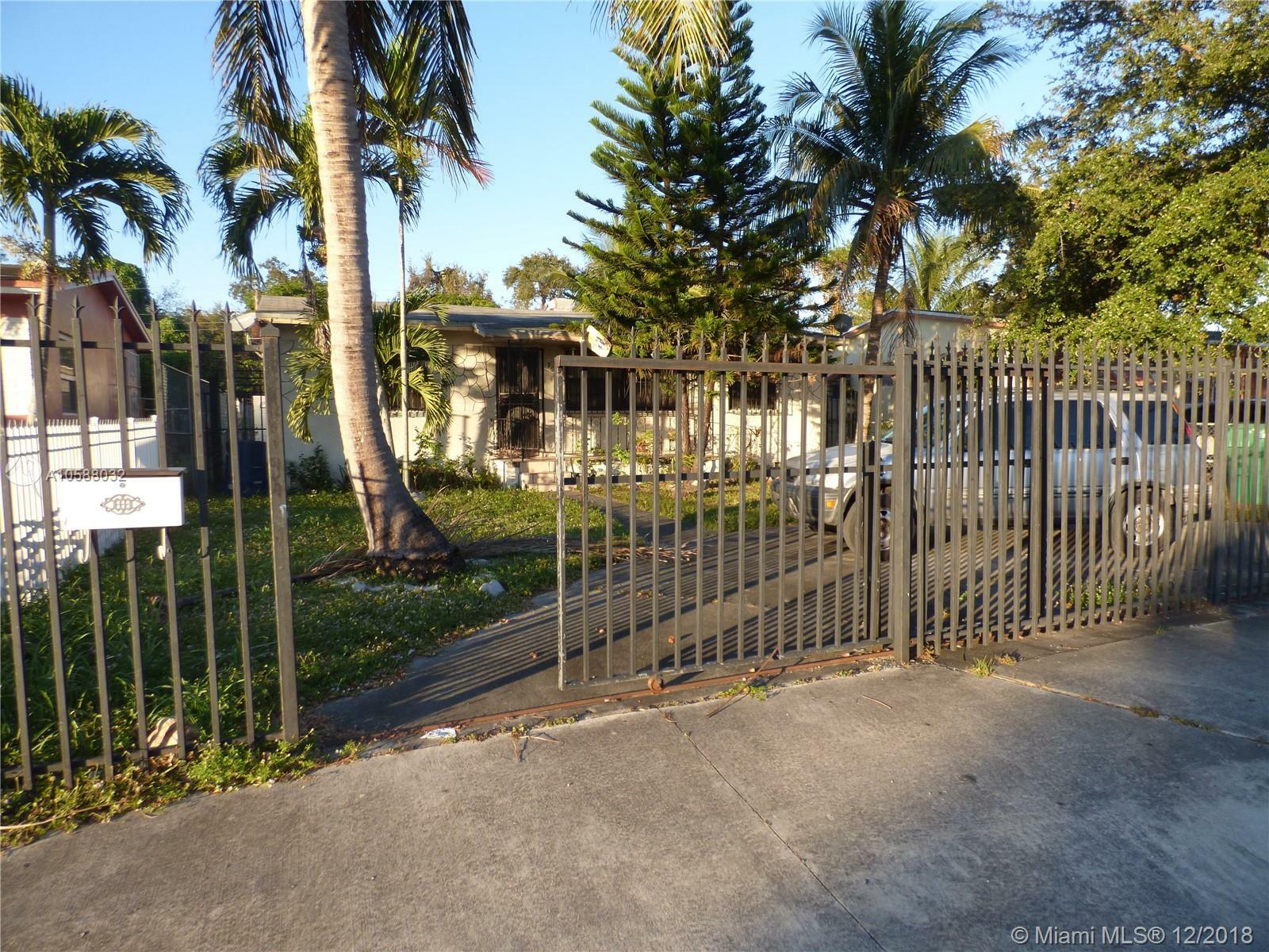 Property Photo: 2605 NW 120th St FL 33167