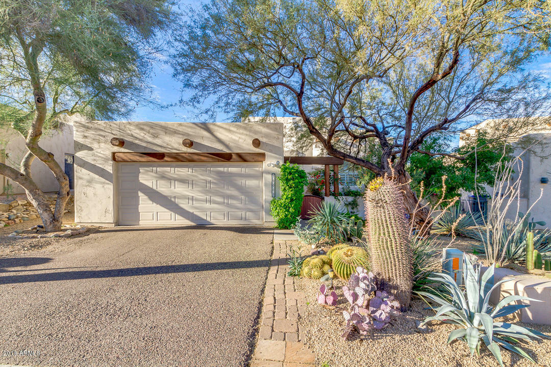 Property Photo:  39008 N Habitat Circle  AZ 85331 