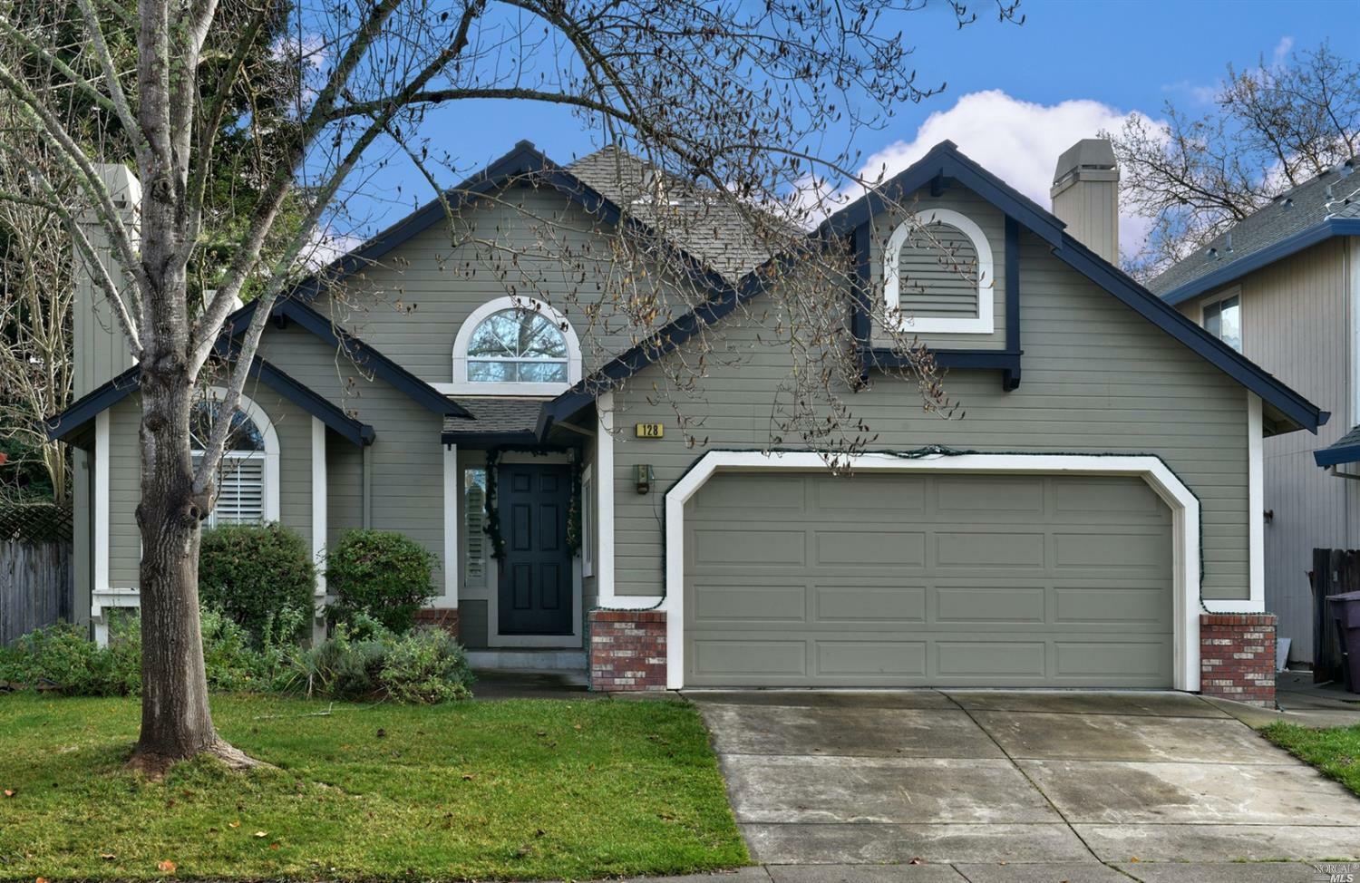 Property Photo:  128 Creek Way  CA 95403 