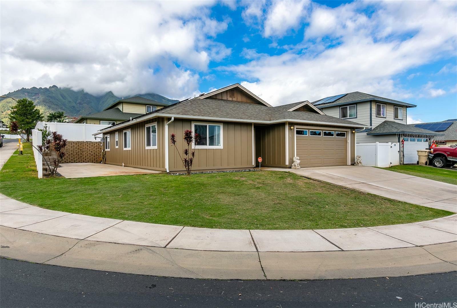 Property Photo:  124 E Makahakaha Loop  HI 96793 