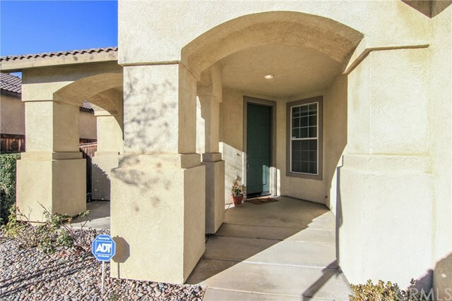 Property Photo:  13866 Lemongrass Way  CA 92344 