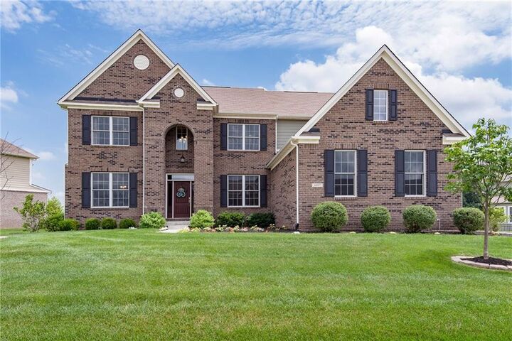 6097 Roxburgh Place  Noblesville IN 46062 photo