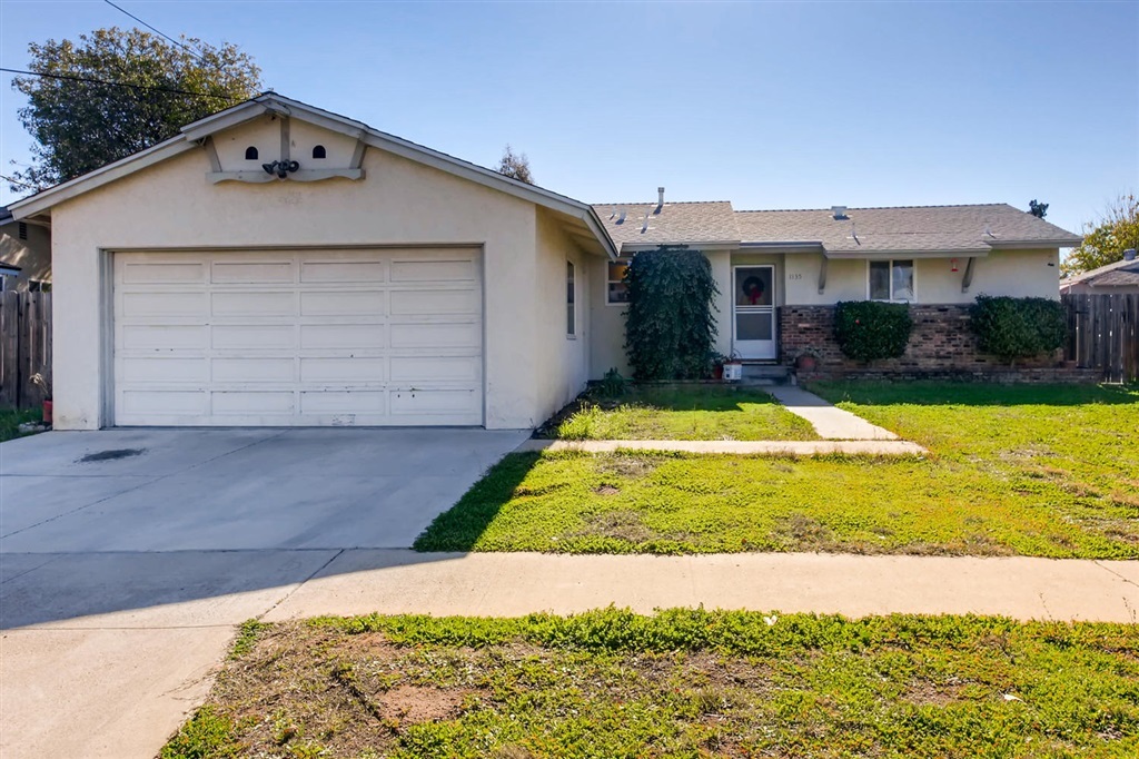 Property Photo:  1135 E Rustic Rd  CA 92025 