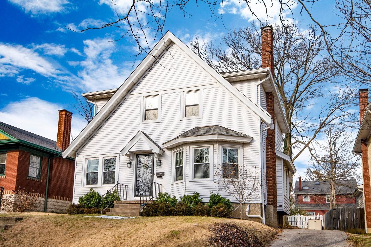 Property Photo:  3334 Lookout Drive  OH 45208 