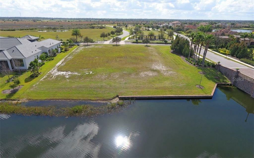 Property Photo:  8030 Bowspirit Way  FL 34202 