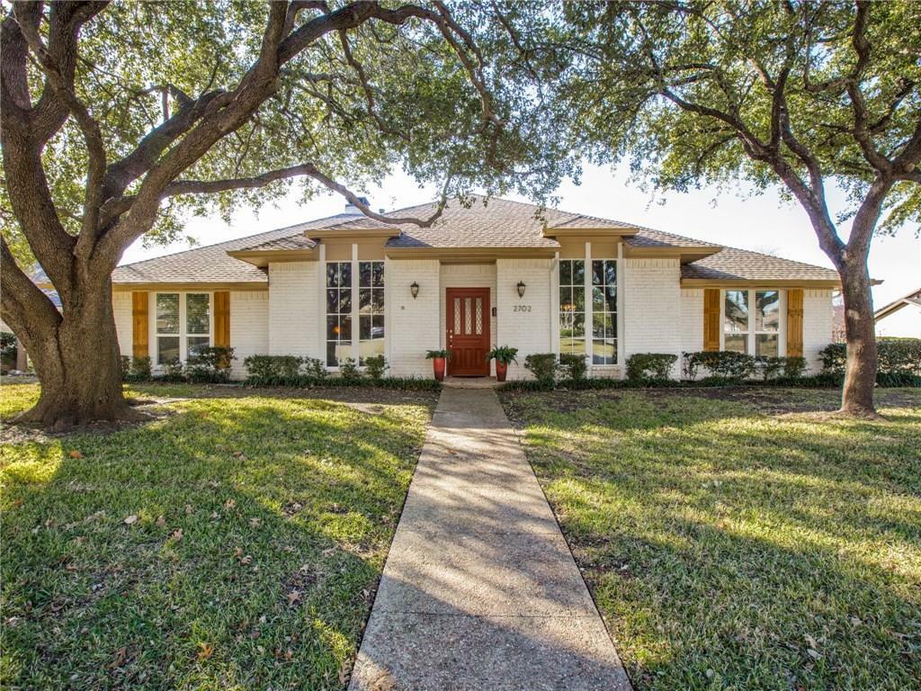 Property Photo:  2702 Raintree Drive  TX 75006 