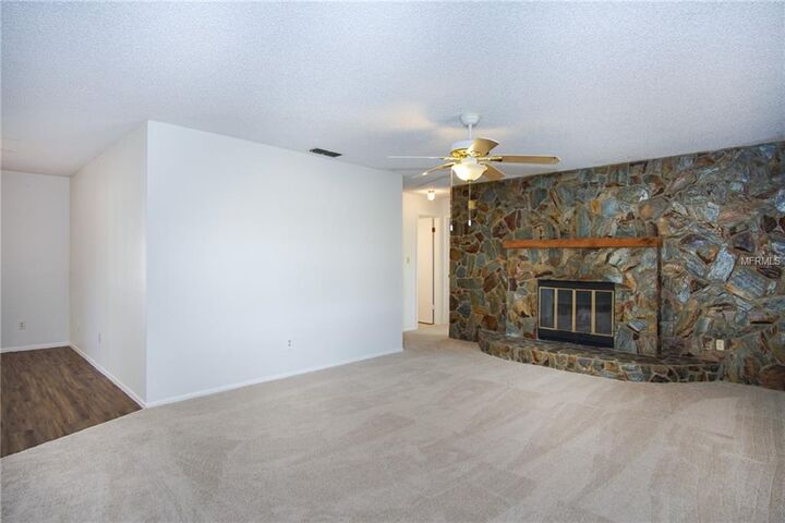Property Photo: 3605 Coppertree Circle FL 33511