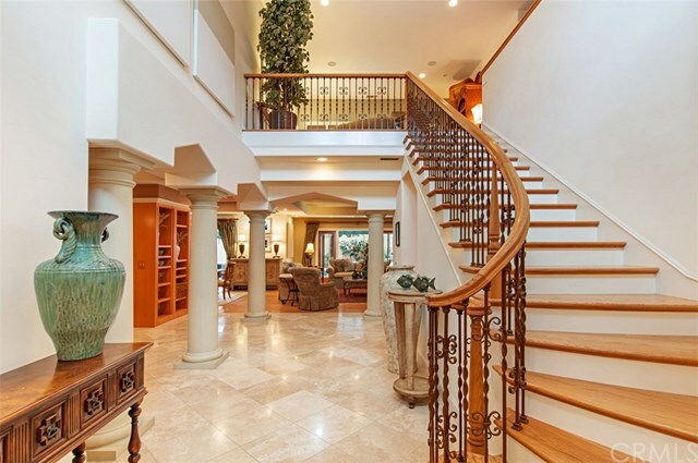 Property Photo: 1109 Pine Street CA 92118