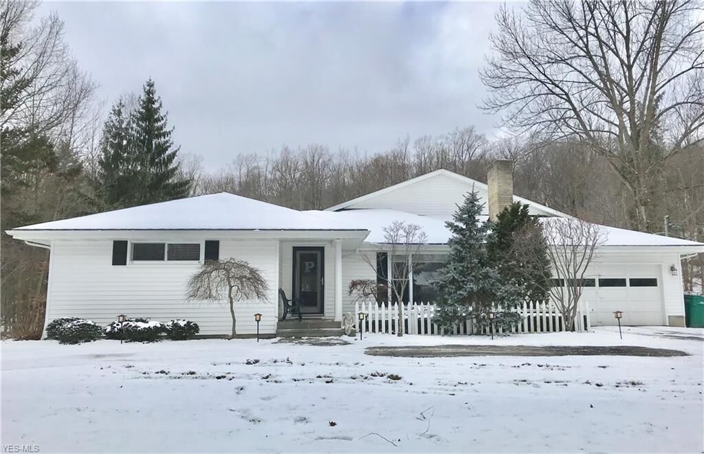 Property Photo:  7951 Gildersleeve Drive  OH 44094 