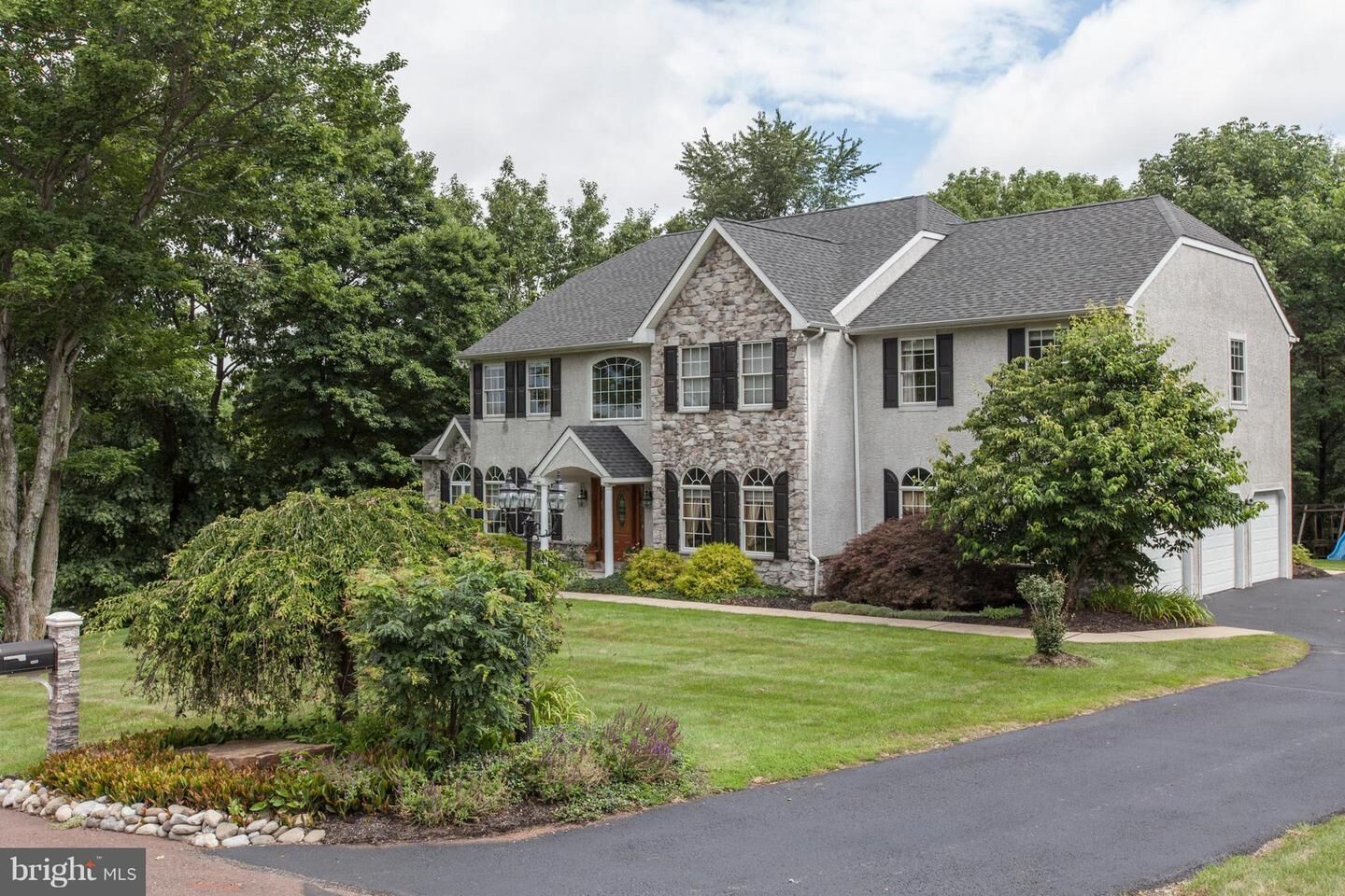 Property Photo: 1000 Michael Lane PA 19403