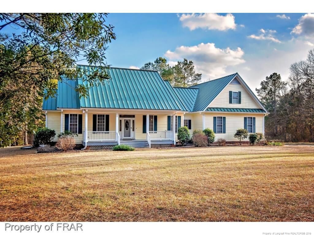 Property Photo:  10 Henschel Lane  NC 27505 