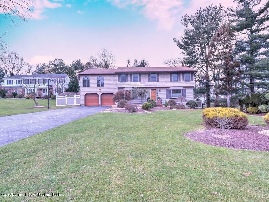 Property Photo:  3 Longstreet Road  NJ 07726 