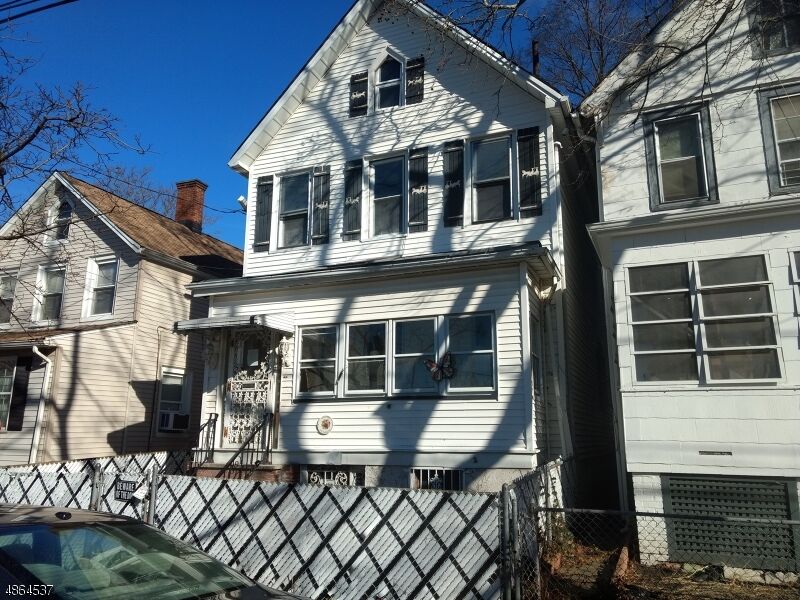 Property Photo:  593 Nassau St  NJ 07050