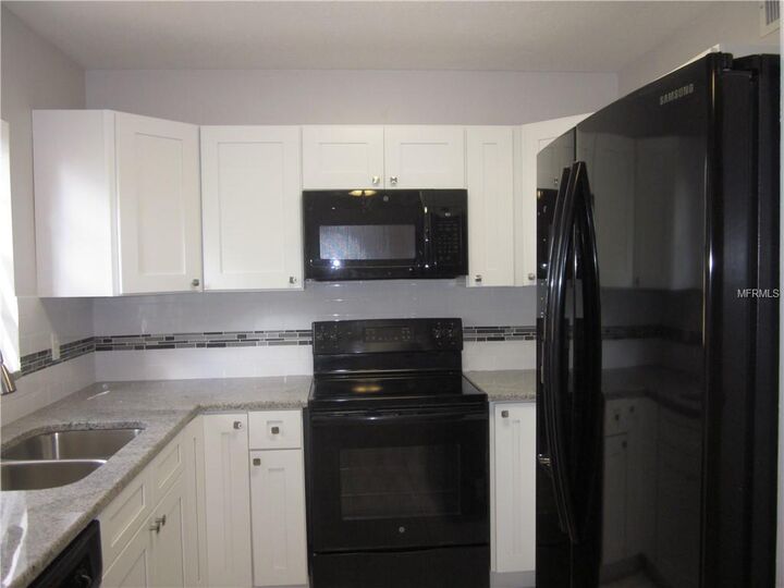 Property Photo:  11826 N Armenia Avenue  FL 33612 