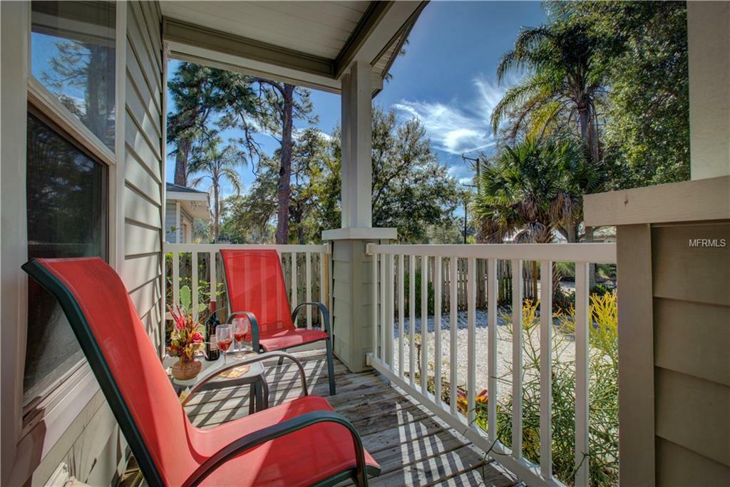 Property Photo:  3724 Iroquois Avenue  FL 34234 