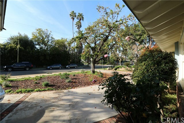 Property Photo:  10228 Encino Avenue  CA 91325 