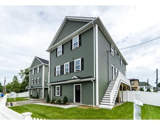 Property Photo:  46 Summer Street 2  MA 02451 