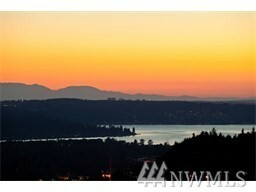 Property Photo:  1187 Pine Crest Circle NE  WA 98029 