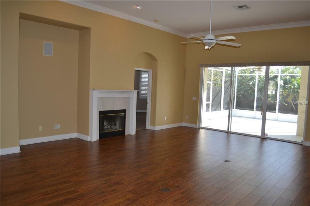 Property Photo:  10746 Woodchase Circle  FL 32836 