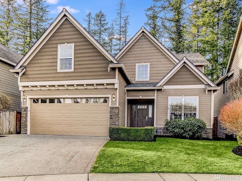 Property Photo: 27661 236th Ct SE WA 98038