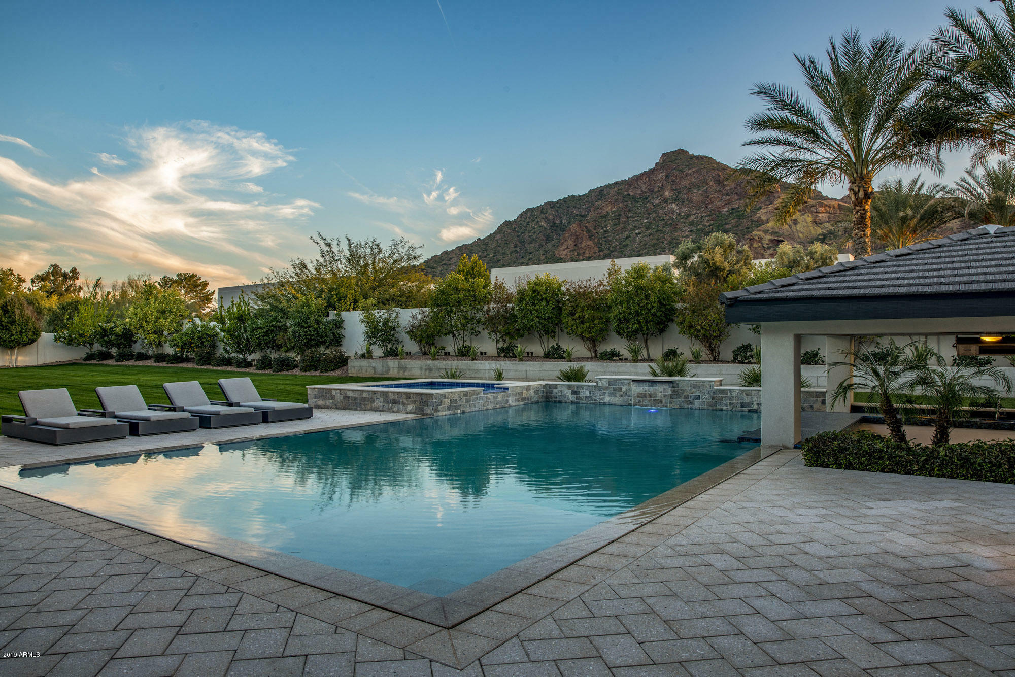 Property Photo: 6133 N 52nd Place AZ 85253