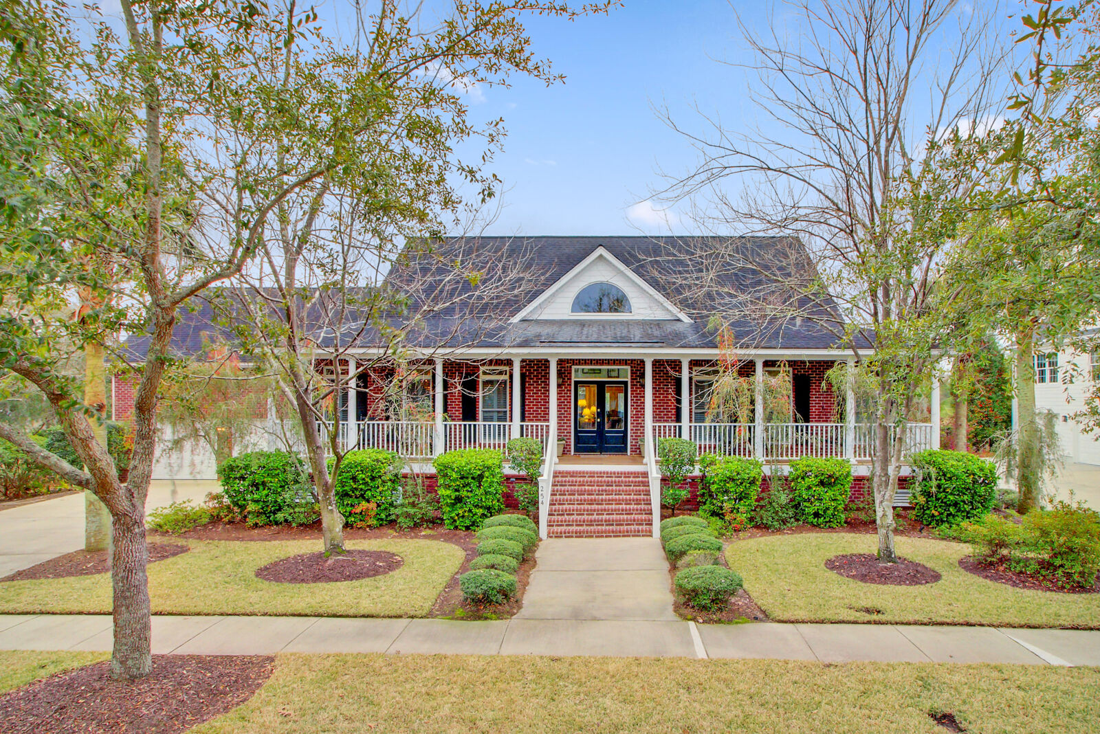 Property Photo: 254 Beresford Creek Street SC 29492