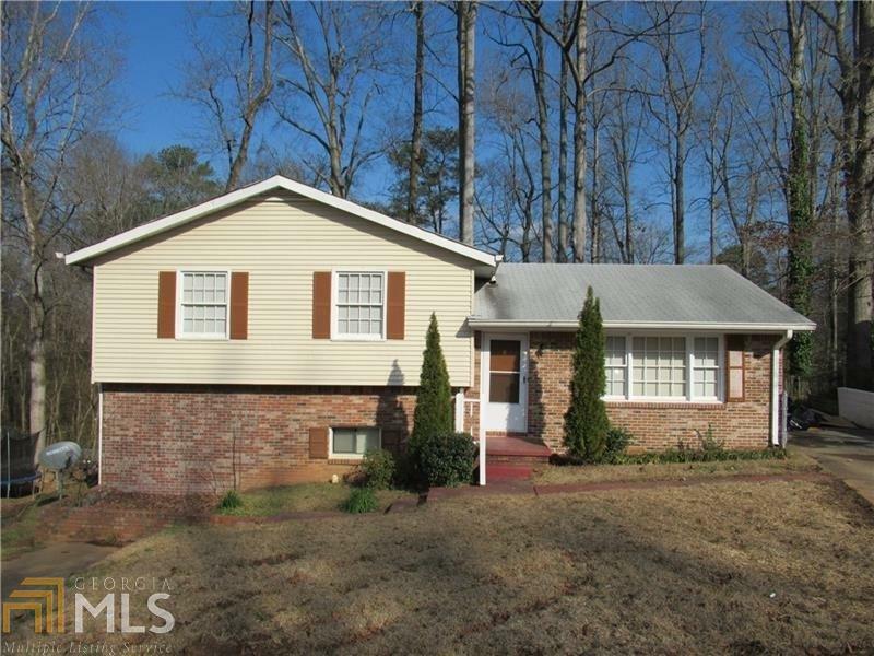 Property Photo:  6864 Maddox Rd  GA 30260 