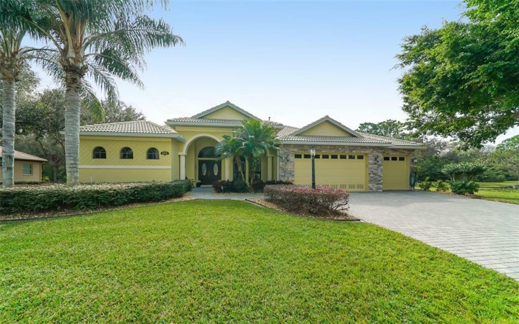 Property Photo:  6410 Butlers Crest Drive  FL 34203 