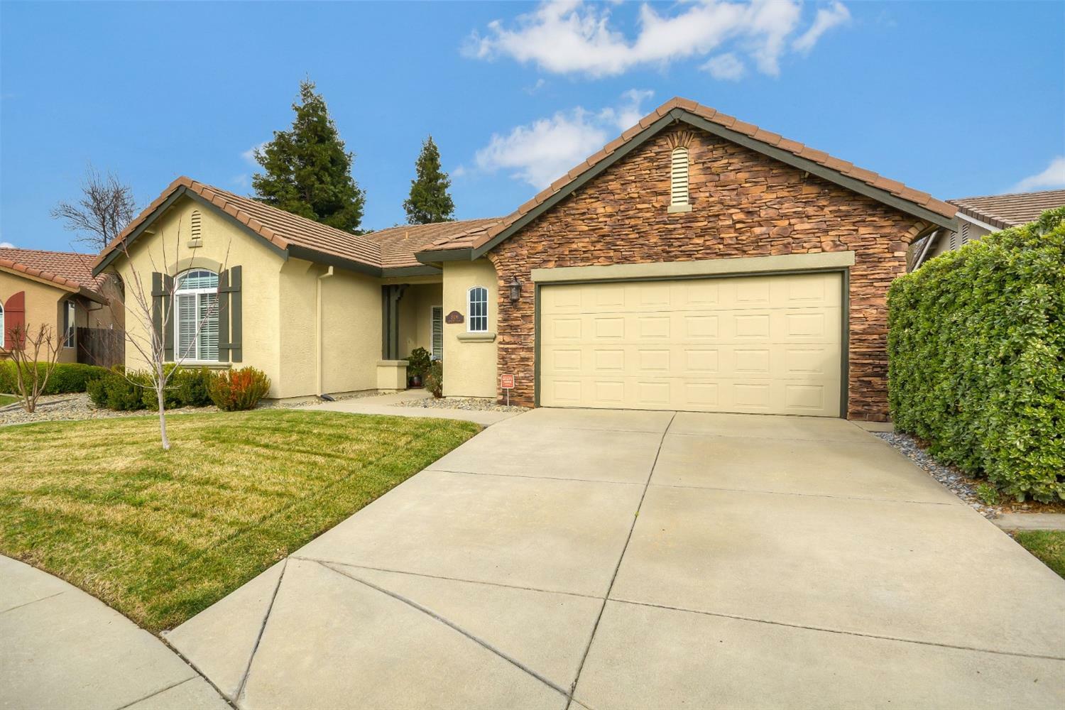 Property Photo:  5109 Adeline Place  CA 95757 