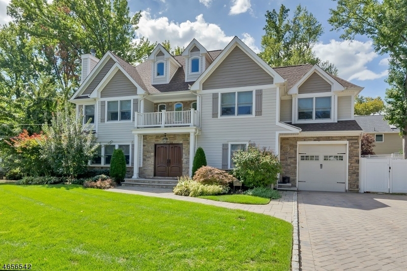 Property Photo: 39 Mohawk Trl NJ 07090