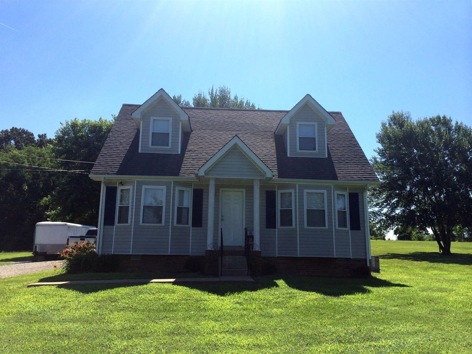 Property Photo: 4875 Woodrow Rd TN 37191