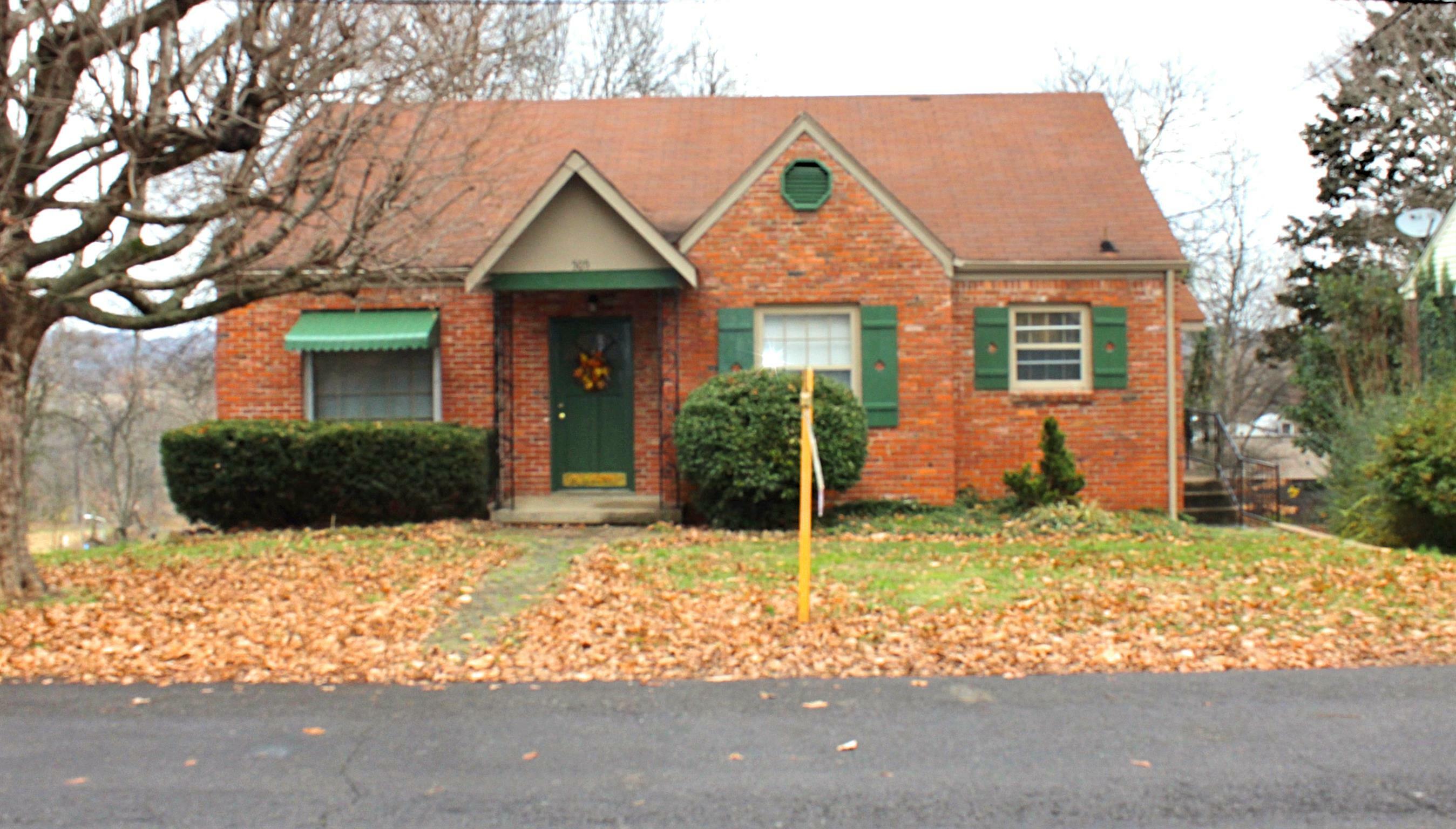 Property Photo:  505 3rd Ave W  TN 37172 