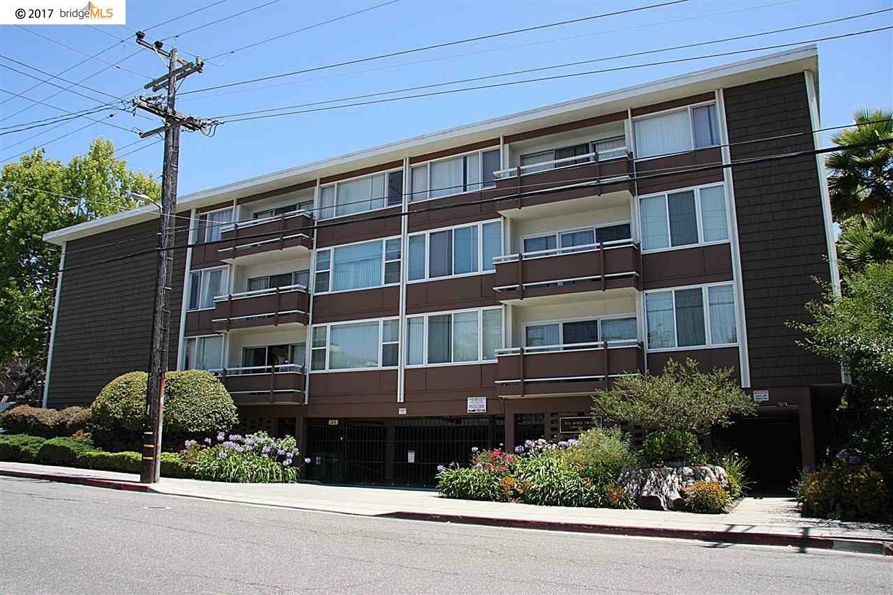 Property Photo:  2601 College Ave 203  CA 94704 