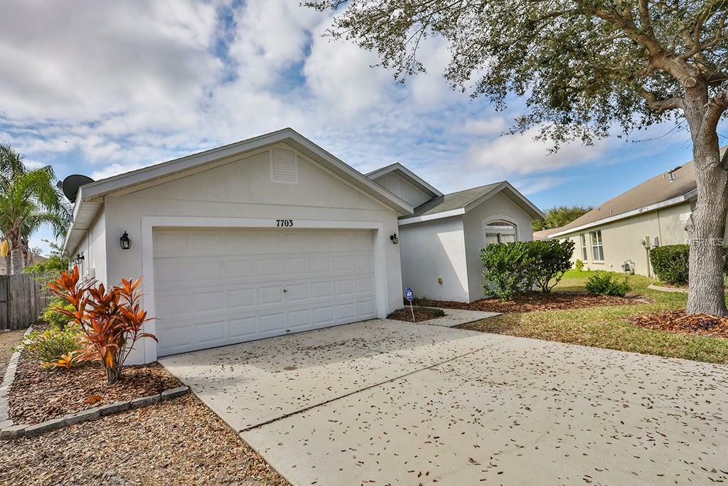 Property Photo: 7703 Monarch Hill Way FL 33572