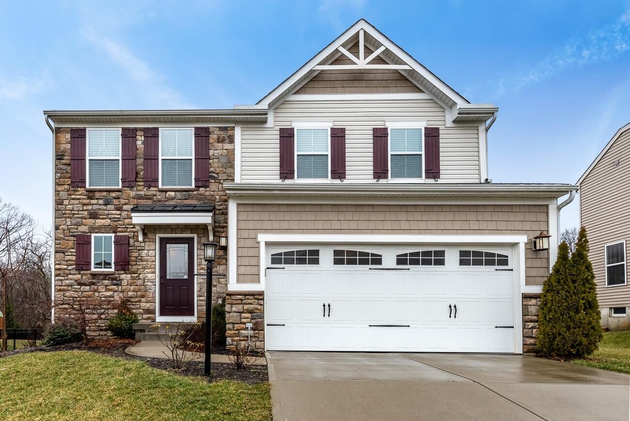 Property Photo:  7923 Stoney Ridge Drive  OH 45247