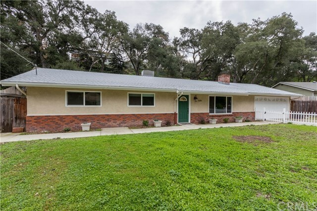 Property Photo:  5570 Valentina Avenue  CA 93422 