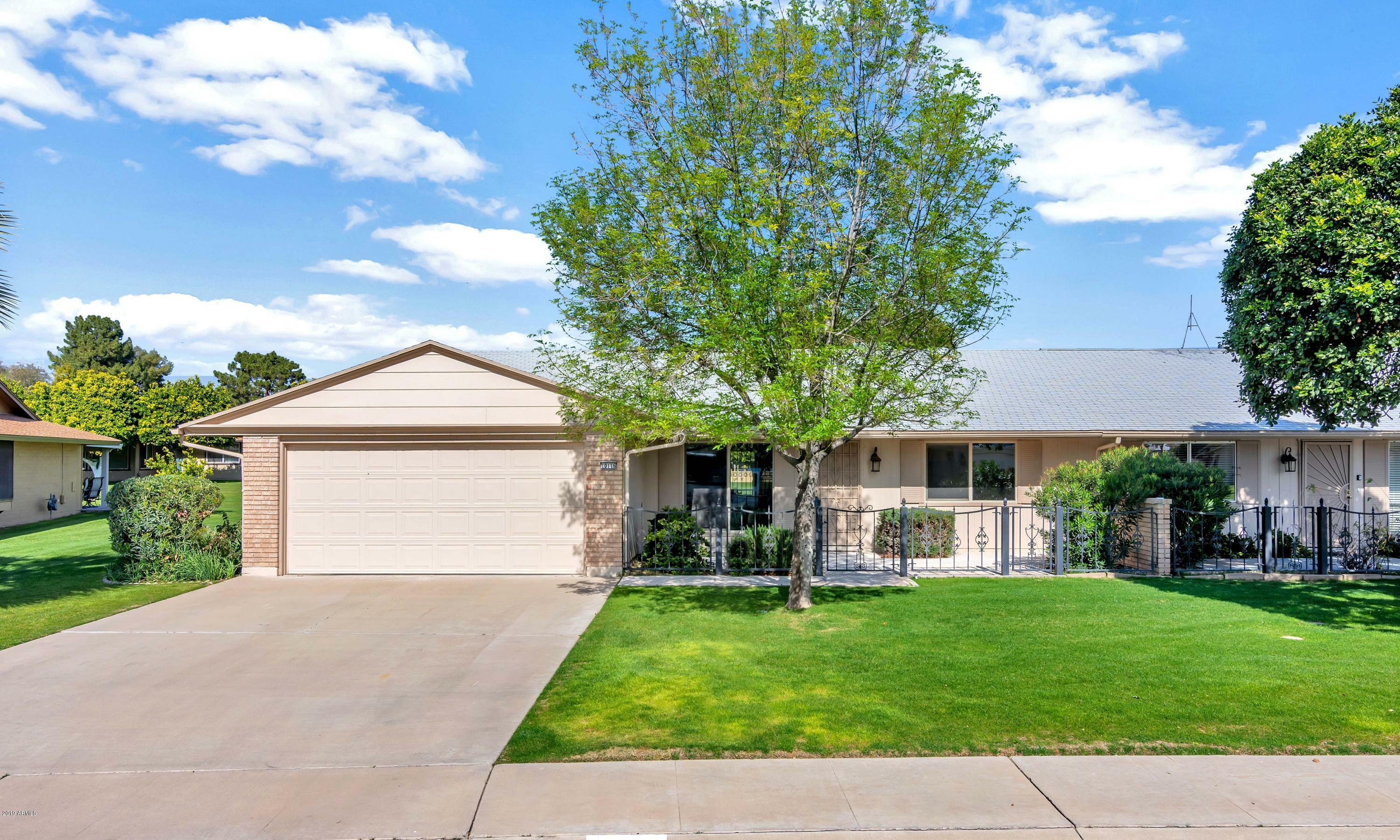 Property Photo:  10116 W Royal Oak Road 20  AZ 85351 