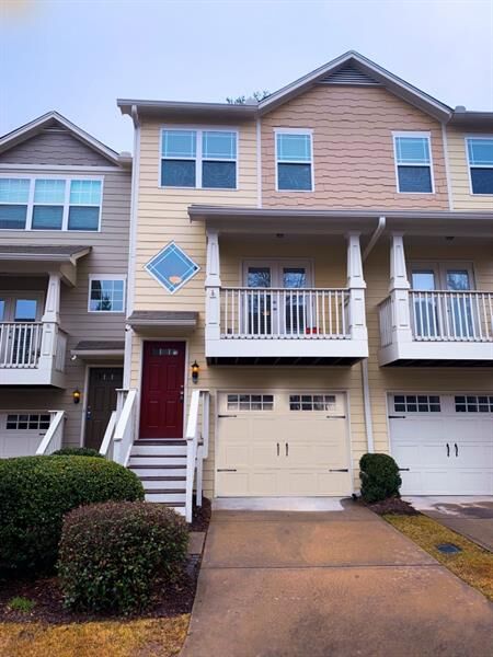 Property Photo: 1245 Liberty Parkway 1245 30318