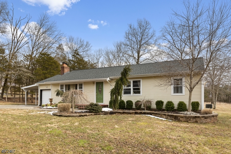 Property Photo:  9 Far Knoll Ln  NJ 08889 