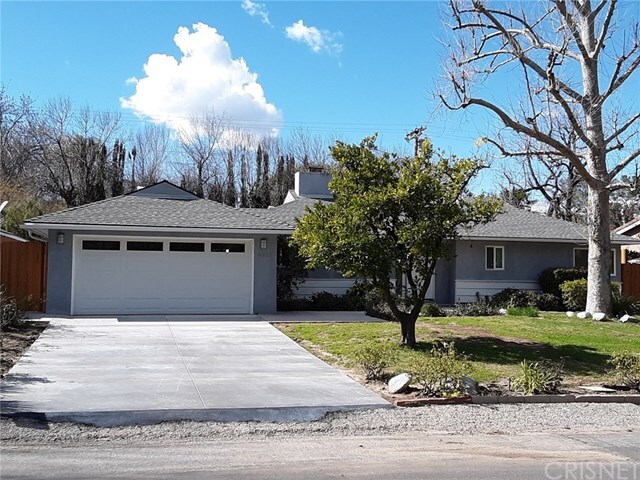 Property Photo: 5335 Penfield CA 91364