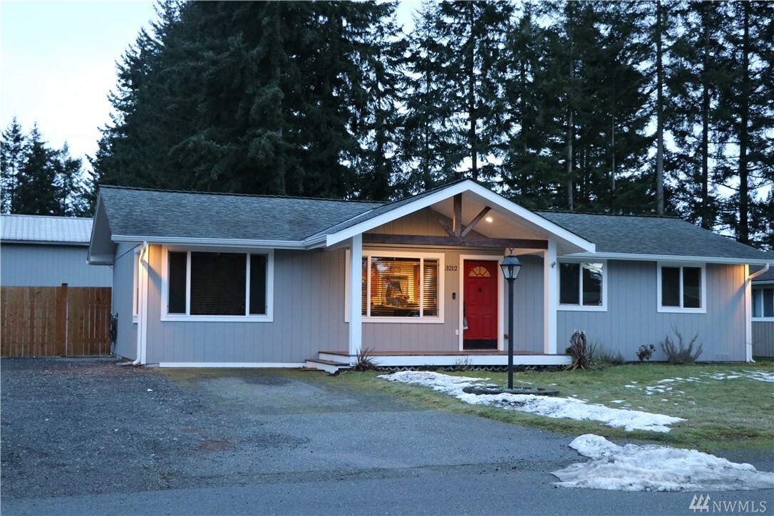 Property Photo: 3212 176th Pl NE WA 98223