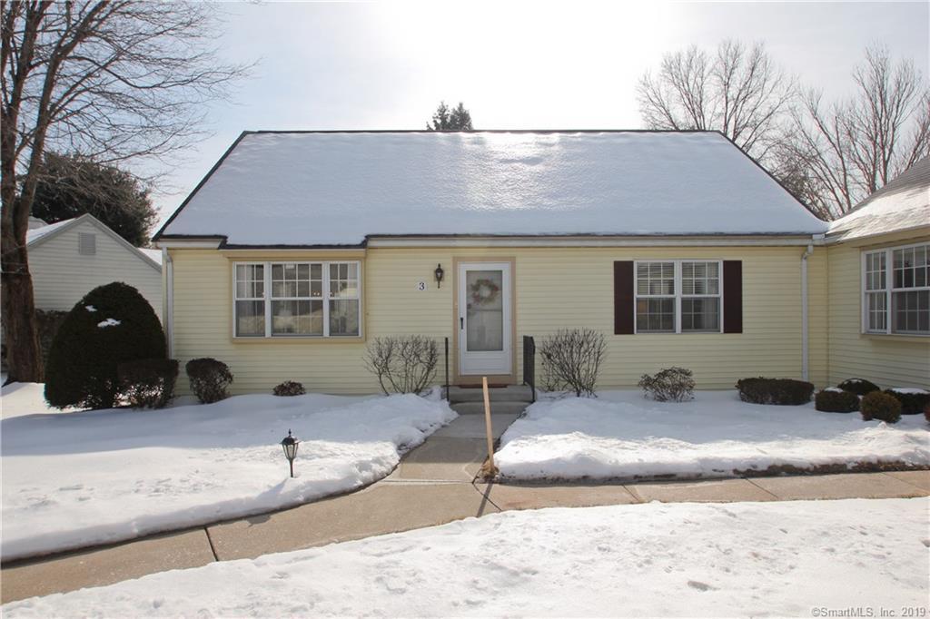 Property Photo: 3 Strathmore Lane 3 CT 06078