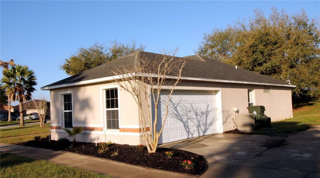 Property Photo:  1638 Nightfall Drive  FL 34711 