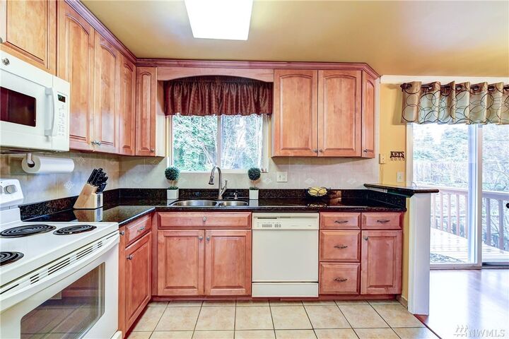 Property Photo:  217 218th Place SW  WA 98021