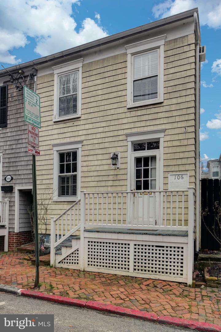 Property Photo: 106 Charles Street MD 21401