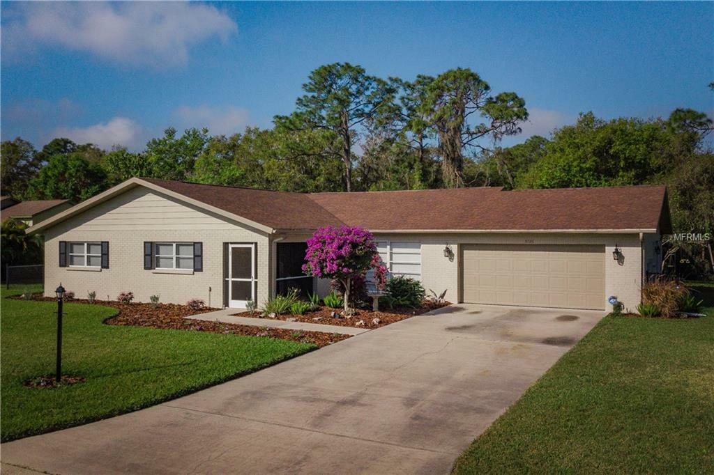 Property Photo:  5726 Timber Lake Drive  FL 34243 