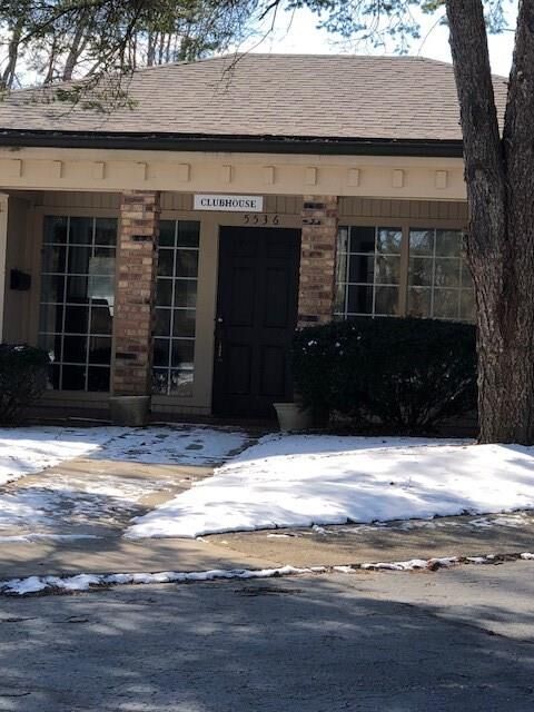 Property Photo: 5520 Greenview Drive IN 46220