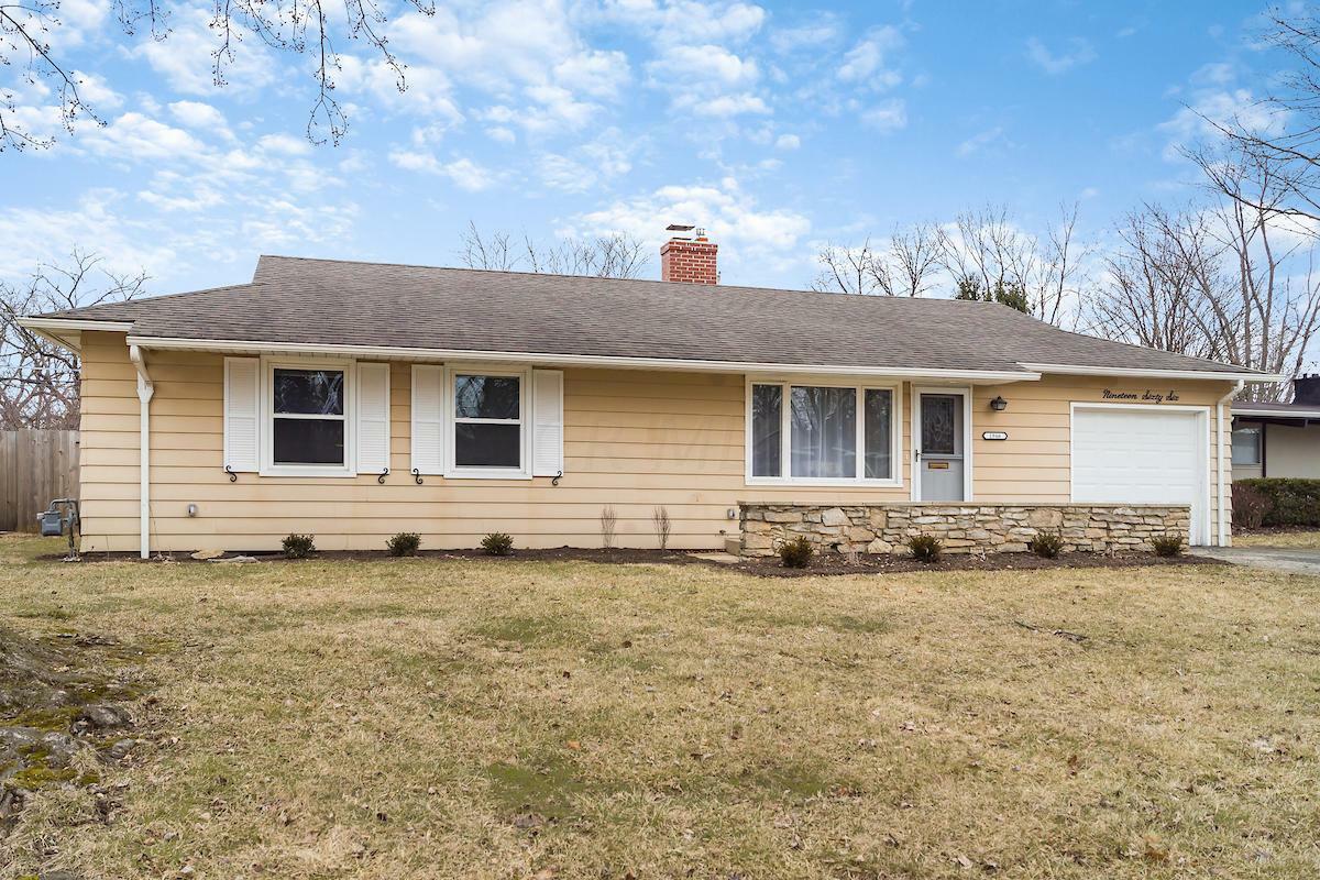 Property Photo: 1966 Langham Road OH 43221