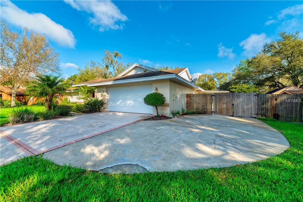 Property Photo:  3807 Gaines Drive  FL 33884 