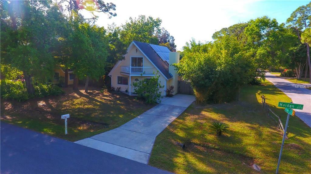 Property Photo:  3152 Maiden Lane  FL 34231 